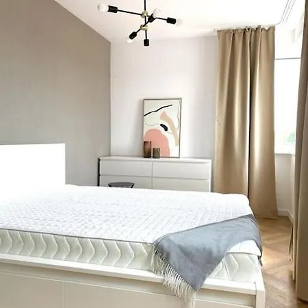 Emotions S Privat Garage Parking Free Apartmán